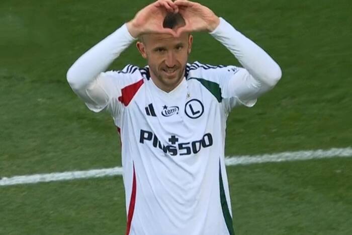 Spektakl w Warszawie! Wymiana ciosów i pożegnalny gol [WIDEO]