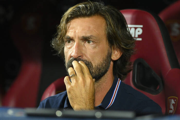Pirlo blisko powrotu do Serie A. Niespodzianka