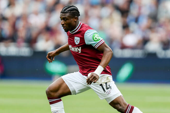 Dostał możliwość potrojenia pensji. Jasna decyzja gwiazdy klubu Premier League