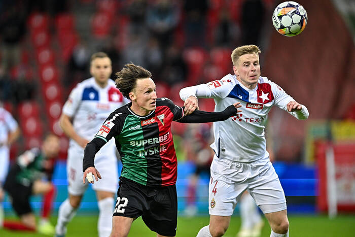 Wisła Kraków finalizuje duży ruch! Bierze gwiazdę ligowego rywala Wisła Kraków finalizuje duży ruch! Bierze gwiazdę ligowego rywala