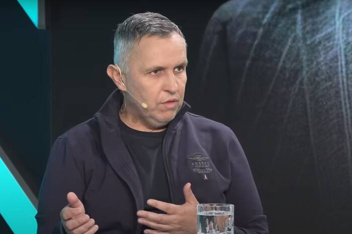 Kołtoń obnażył Kuleszę. Poszło o zatrudnienie Santosa. "On tak wybiera selekcjonerów" Kołtoń obnażył Kuleszę. Poszło o zatrudnienie Santosa. "On tak wybiera selekcjonerów"