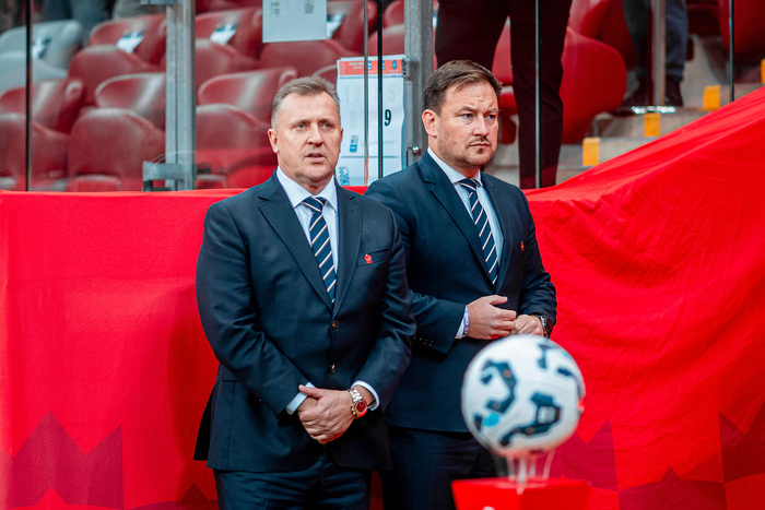 "Na pewno nie zostanie selekcjonerem". Odpadł kolejny kandydat "Na pewno nie zostanie selekcjonerem". Odpadł kolejny kandydat