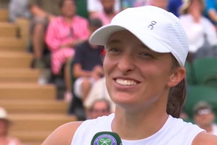 To pytanie rozłożyło Świątek. "Przepraszam, Wimbledonie!" [WIDEO]