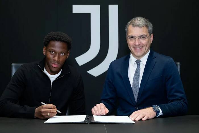 Juventus ogłosił. Tyle zapłaci za "darmowy" transfer