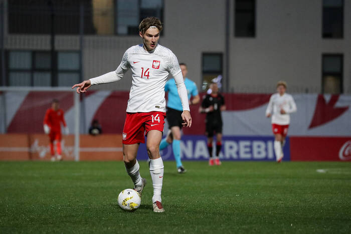 Klub Bundesligi stawia na Polaka. Romano przekazał nowe wieści