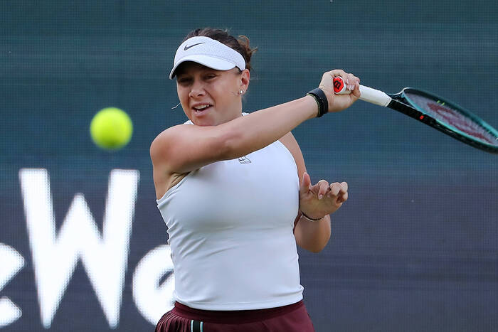 Otworzył szampana na meczu Wimbledonu. I się zaczęło. Znana tenisistka nie wytrzymała [WIDEO]