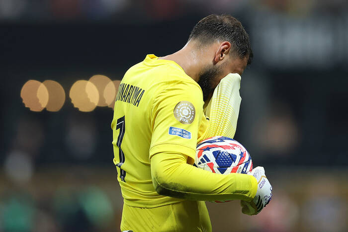 Piłkarze Bayernu wparowali do szatni PSG. Ujawniono zaskakujące kulisy