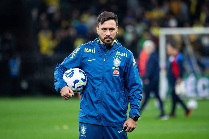 Ancelotti zostawił ojca. Zaczyna pracę na własny rachunek
