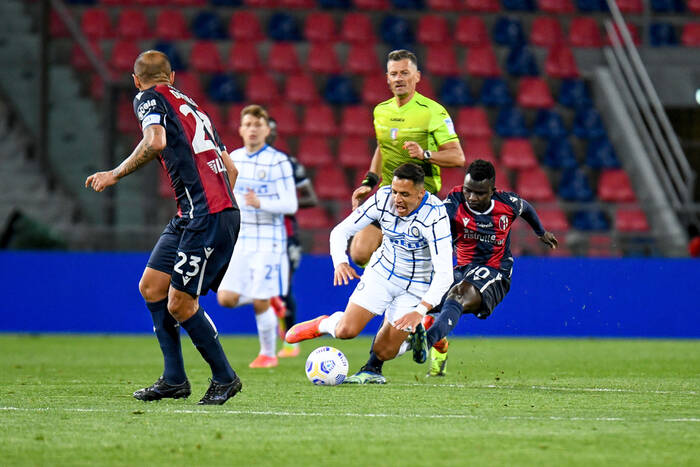 Mocne transfery polskiego klubu! Jeden uciszał San Siro, drugi grał dla gigantów, kolejny w Lidze Mistrzów Mocne transfery polskiego klubu! Jeden uciszał San Siro, drugi grał dla gigantów, kolejny w Lidze Mistrzów
