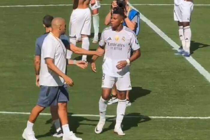Film z Mbappe hitem sieci. Pokazali, co się działo po meczu [WIDEO]