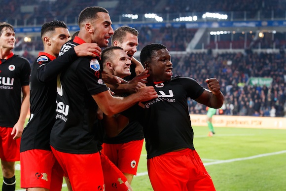 PSV traci punkty w 92 minucie