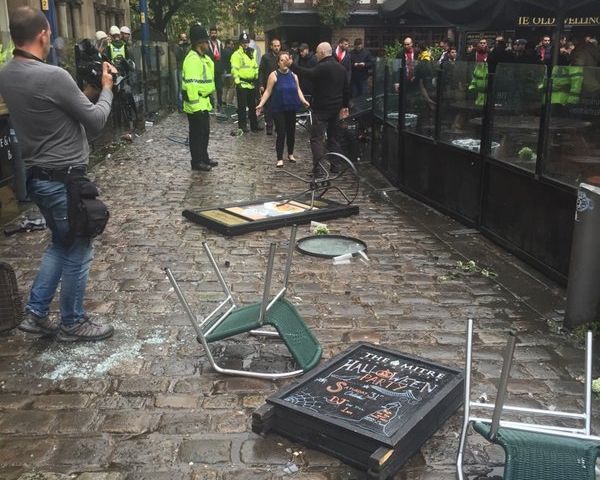 Bijatyka w Manchesterze. Aresztowani Polacy? [video]
