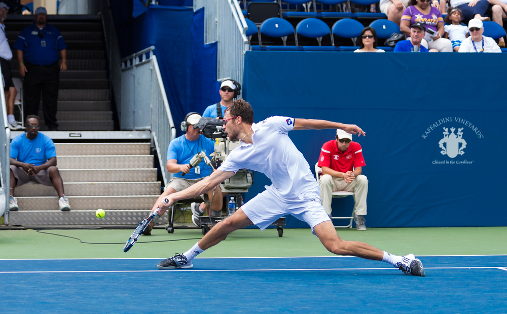 Janowicz odpadł w pierwszej rundzie turnieju w Bazylei