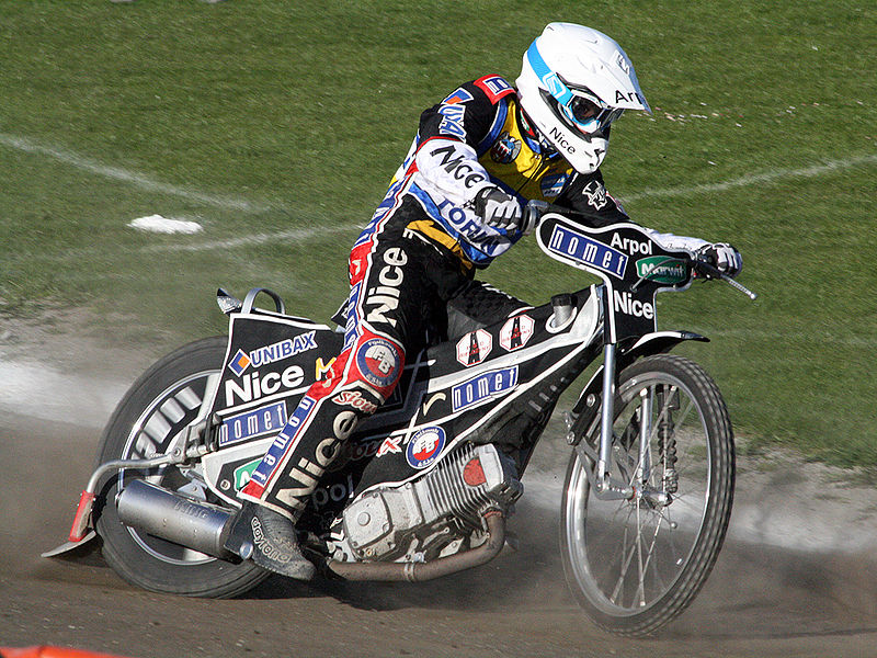 Smolinski zastąpi Pedersena w GP do końca roku