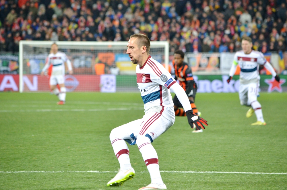 Pierwsza porażka Bayernu, 4 gole w M'Gladbach