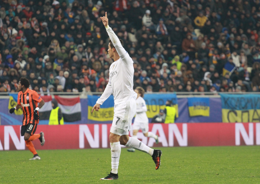 Figo: Ronaldo może zdobyć Złotą Piłkę