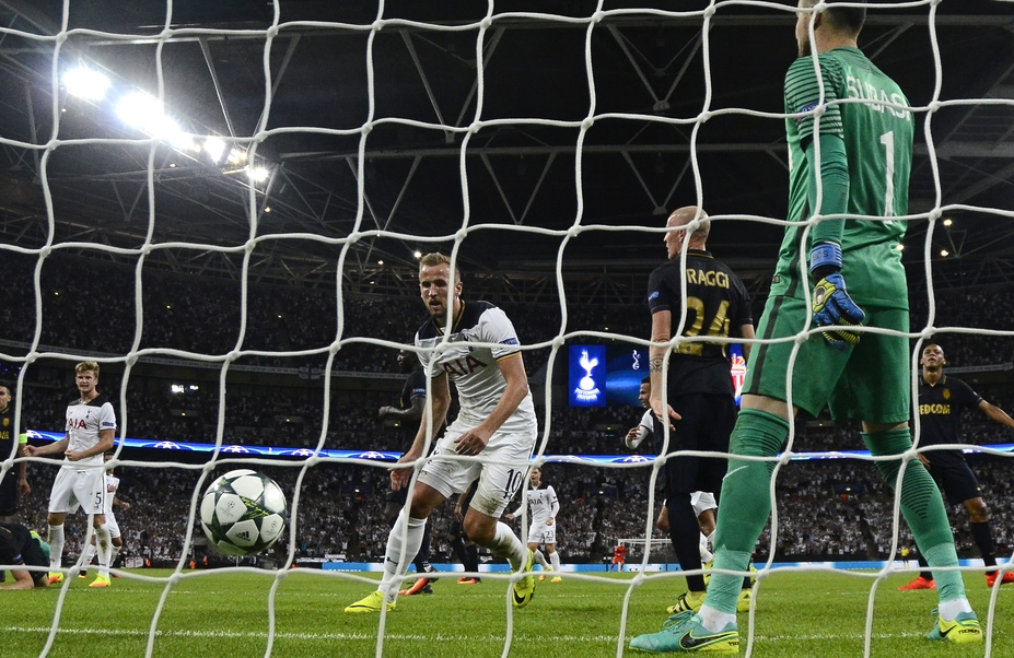 100 milionów funtów za gracza "Kogutów"? United szaleje