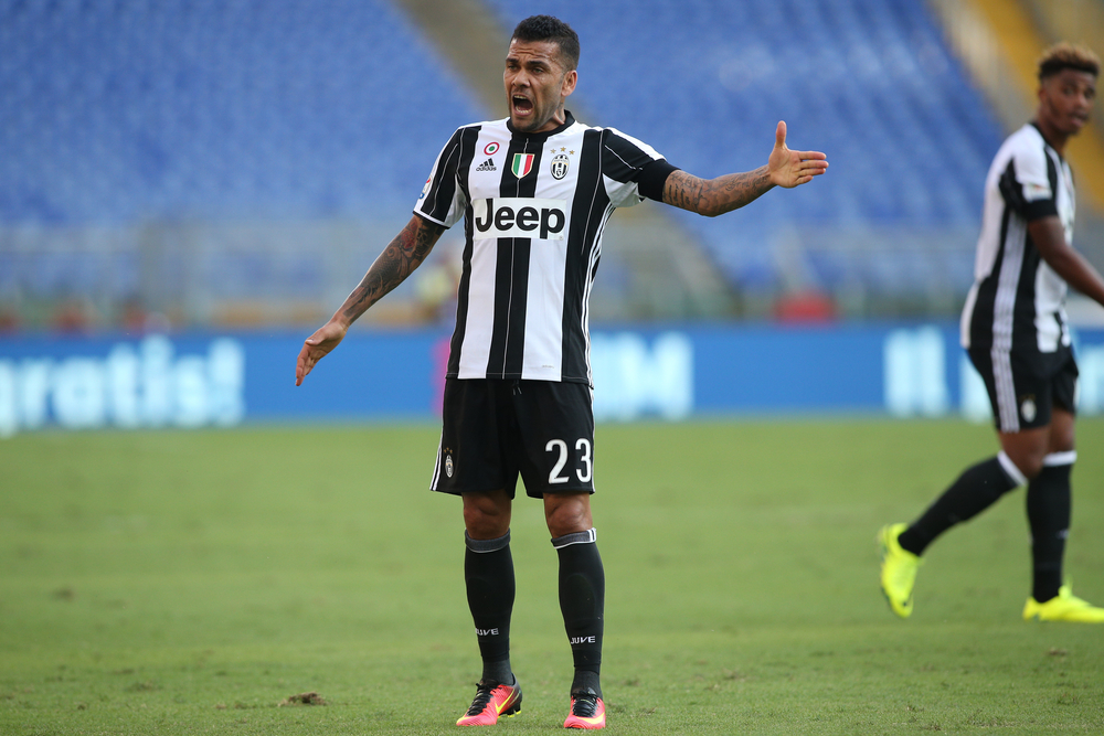 Dani Alves: Władze Barcy nie okazały mi szacunku. Przyrzekłem im, że jeszcze za mną zatęsknią