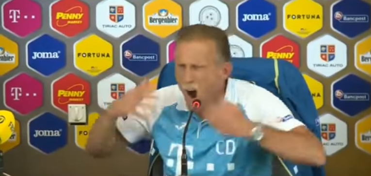 Trener Rumunii nie wytrzymał. Zaczął krzyczeć na konferencji