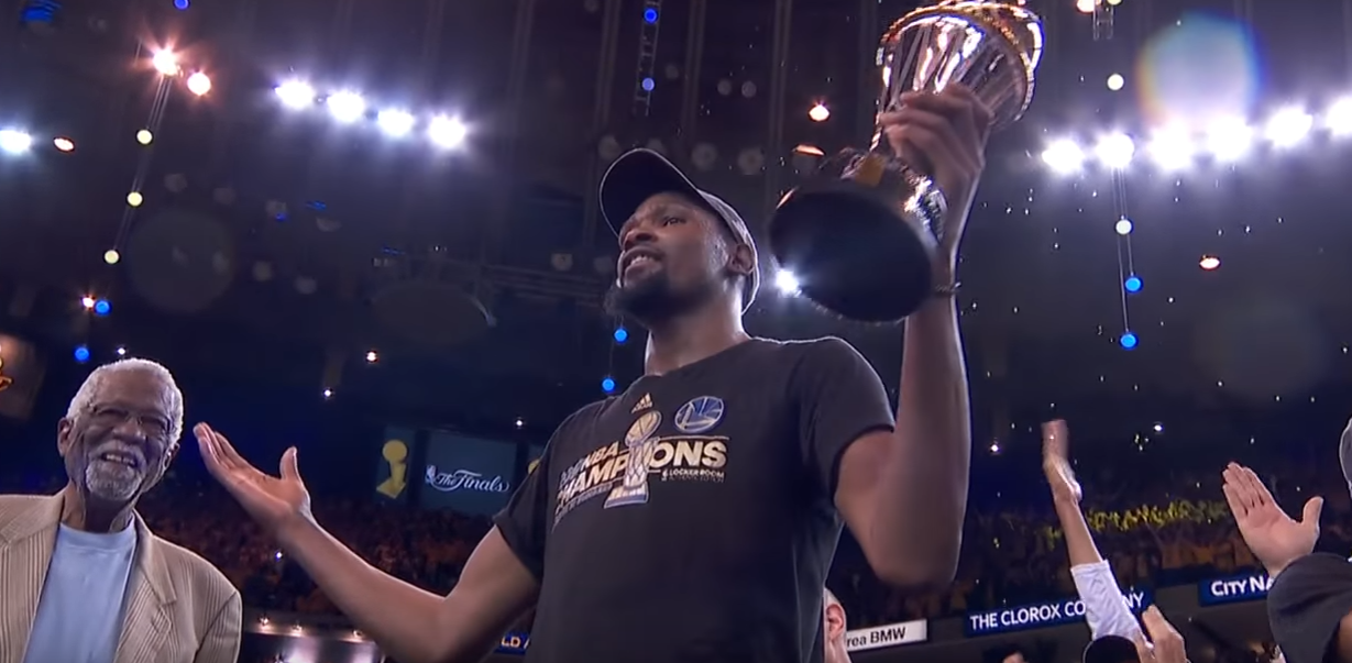 Messi i Barcelona gratulują GSW mistrzostwa NBA