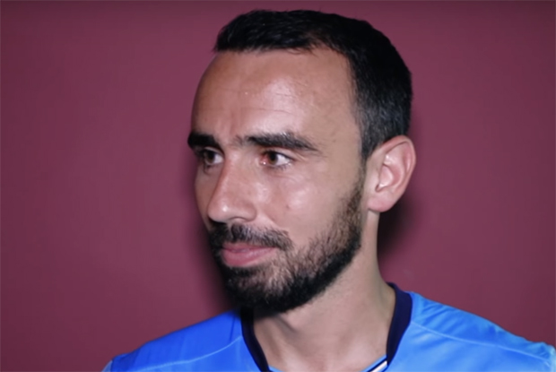 Leon Britton zostaje w Swansea