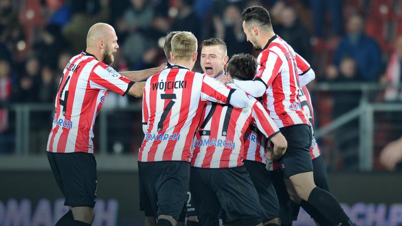 Mateusz Cetnarski trenuje z Sandecją