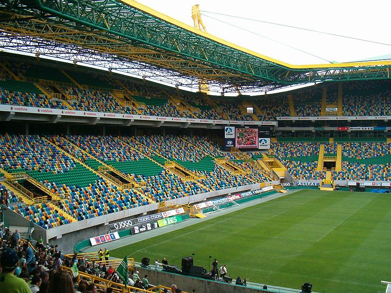 Wychowanek Ajaksu zagra w Sportingu Lizbona