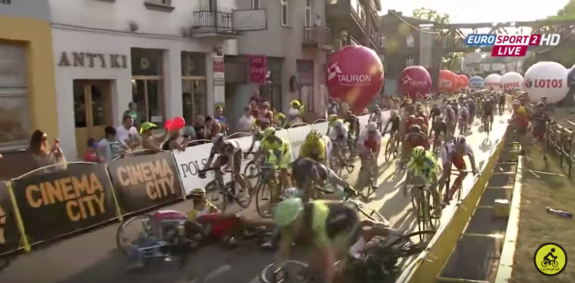 Krew na mecie Tour de Pologne [video]