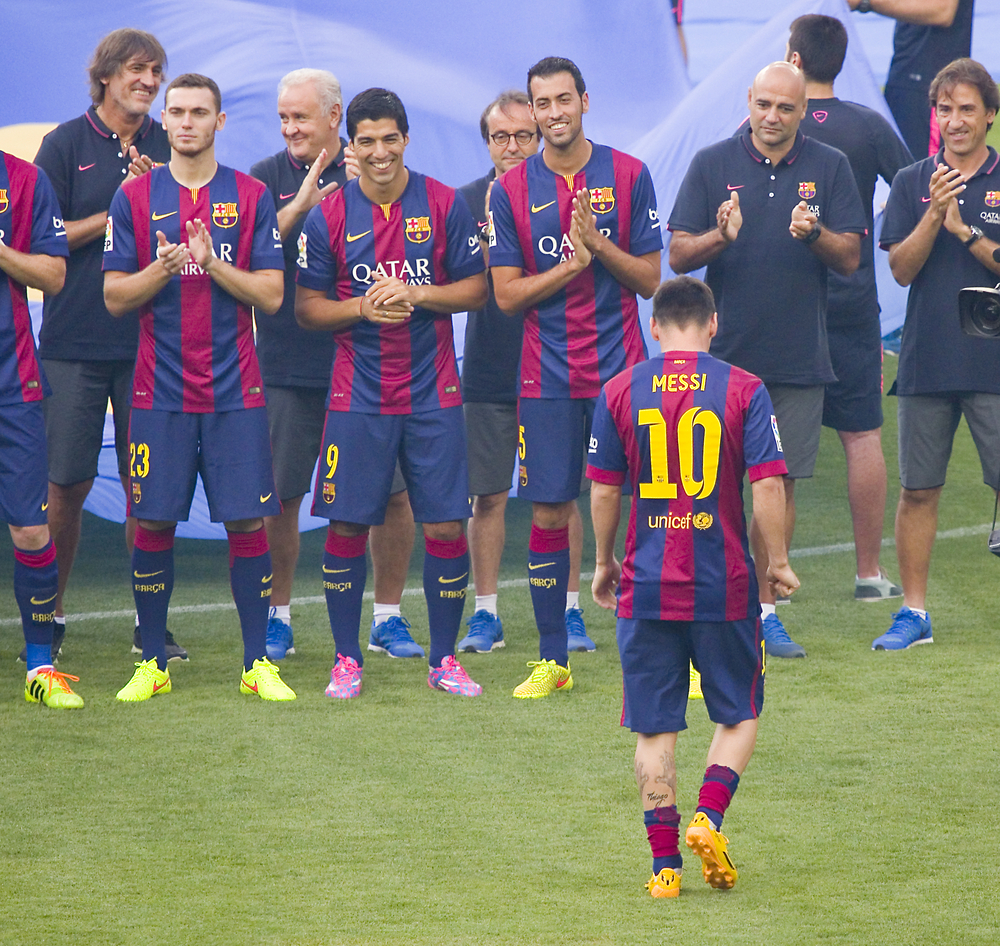 Barcelona z Superpucharem Europy! Niesamowity mecz!