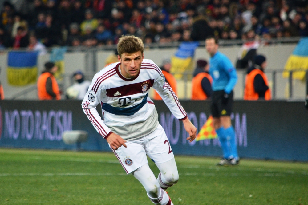 Bayern w finale, dwa gole Muellera
