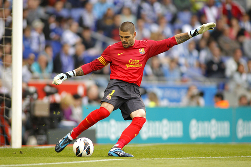 Victor Valdes wrócił do Manchesteru