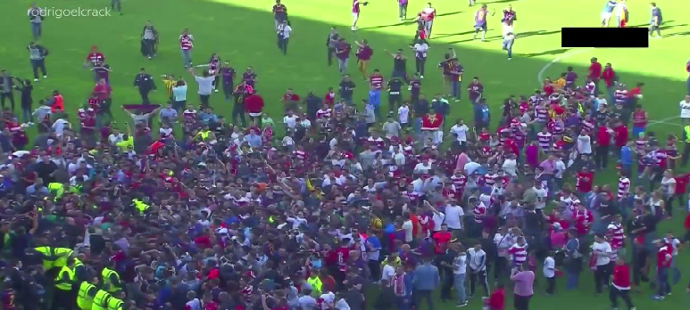 Fani Granady skrócili świętowanie Barcelony [VIDEO]