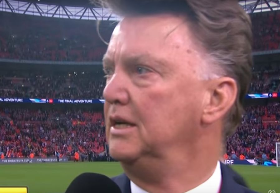 Van Gaal: Zwalniacie mnie od sześciu miesięcy. A ja nie chcę rozmawiać o odejściu