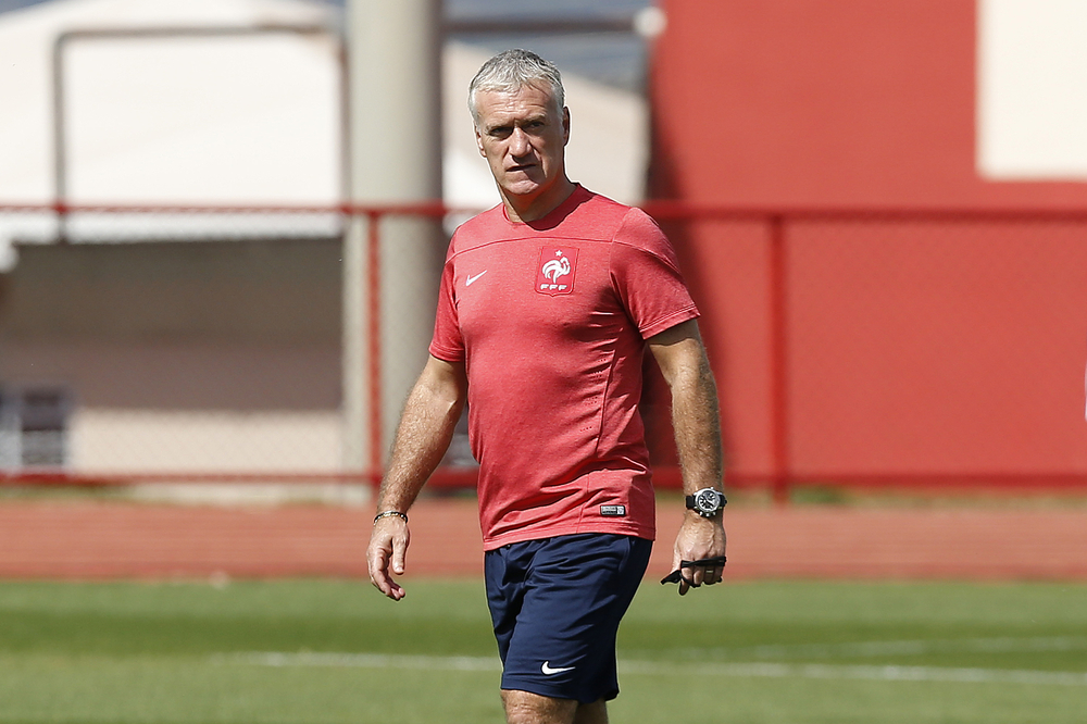 Cantona oskarża Deschampsa o rasizm: Może jest jedynym Francuzem, który ma naprawdę francuskie nazwisko