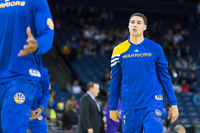 Warriors doprowadzili do remisu. Thompson bohaterem