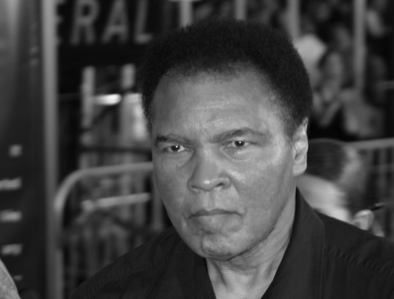 Najlepsze walki bokserskie wszech czasów. Wielkie starcia z udziałem Muhammada Aliego, Mike’a Tysona i innych