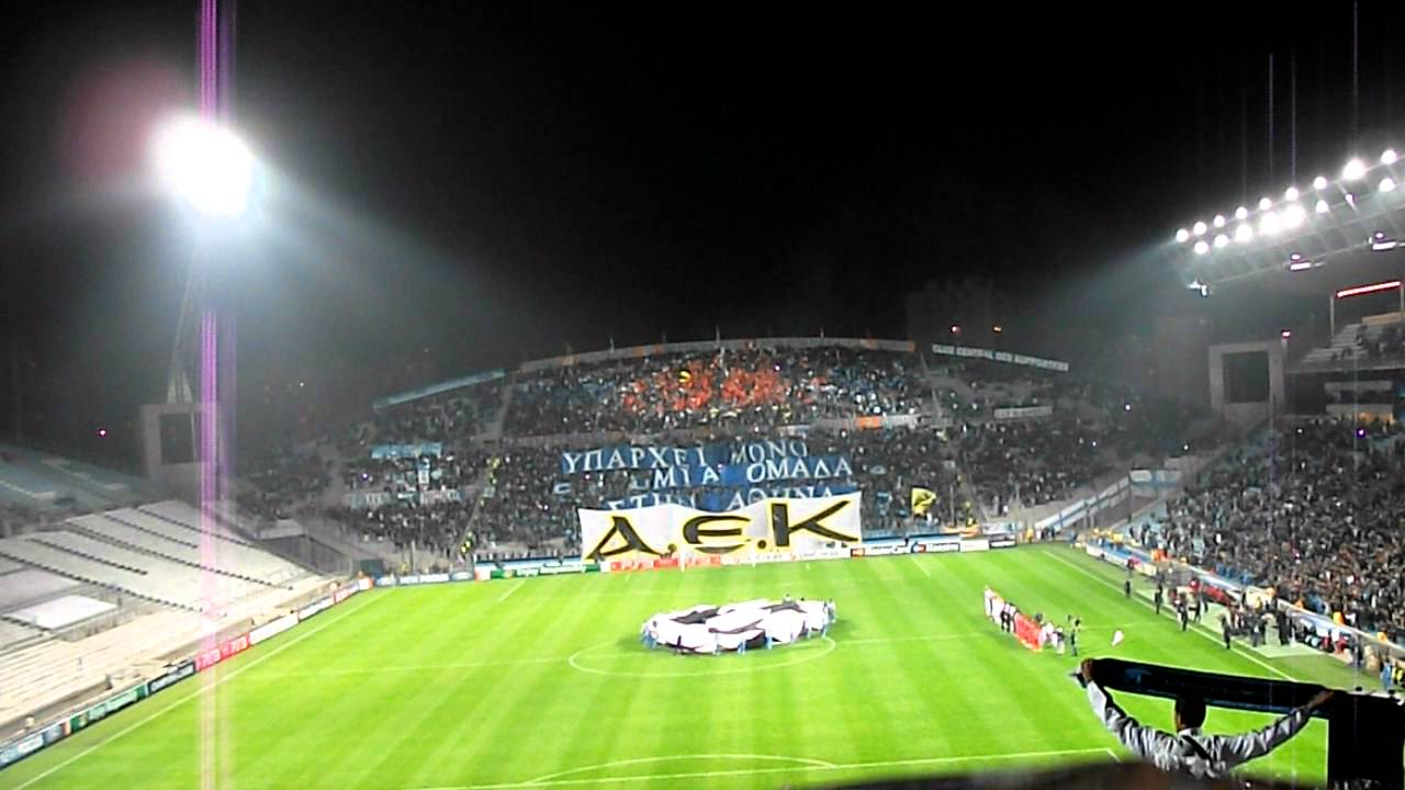 Były obrońca Barcelony wzmocni AEK