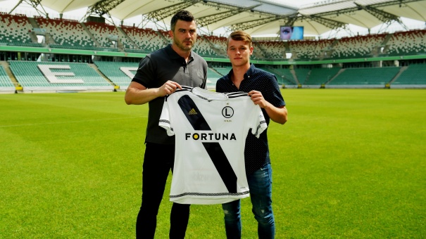 Handzlik podpisał kontrakt z Legią