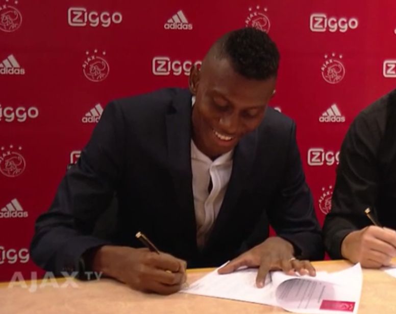 Ajax ma nowego napastnika. To 19-letni Kolumbijczyk