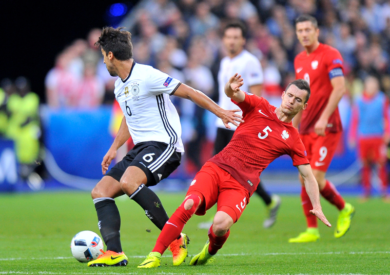 [ANKIETA] Czy Adam Nawałka powinien oszczędzać podstawowych piłkarzy w meczu z Ukrainą?