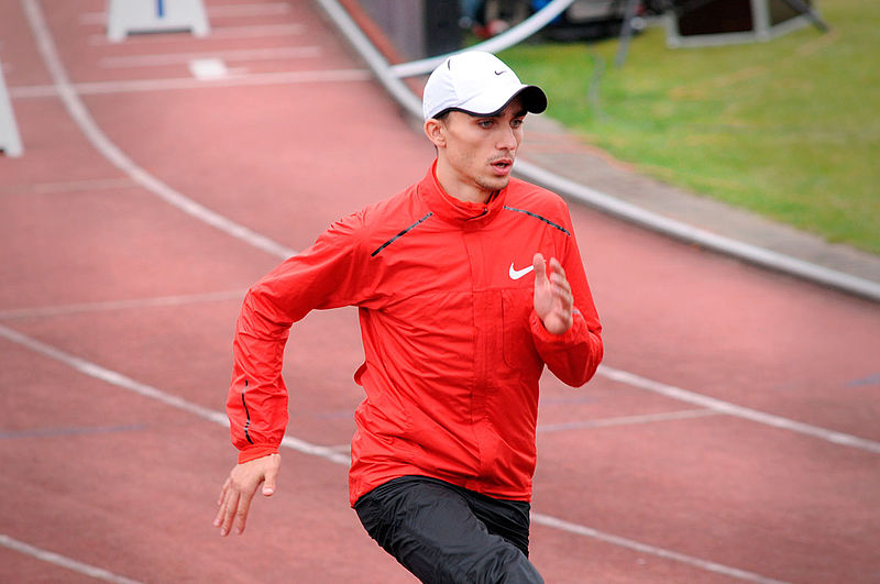 Kszczot: Piłka nożna to banalny sport