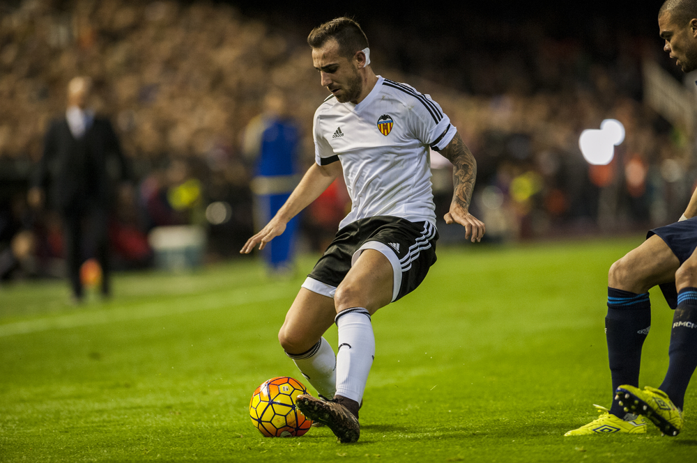 "Valencia nie chce sprzedać Paco Alcacera"