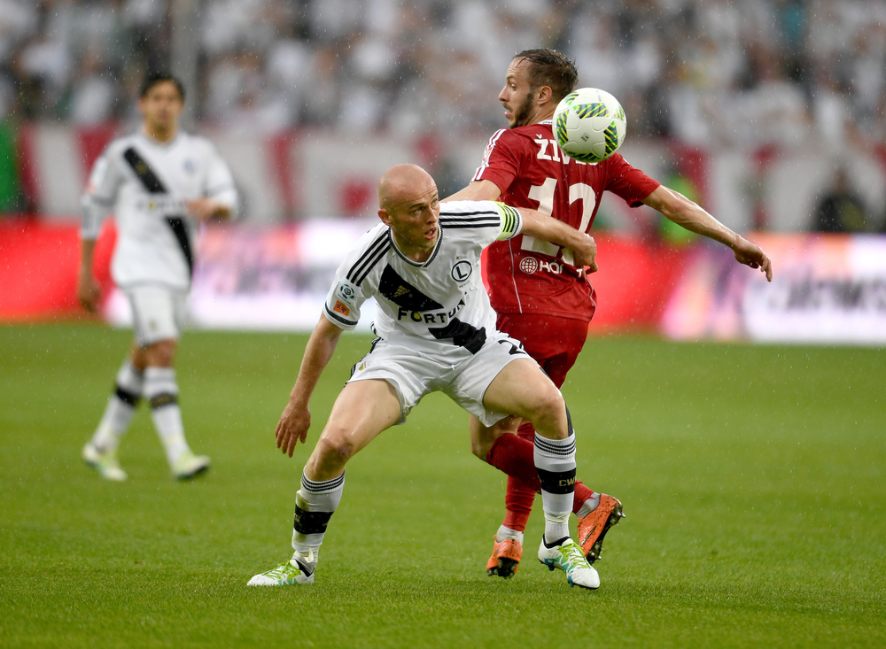 Pazdan odejdzie z Legii? Chce go klub z Bundesligi