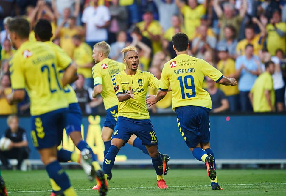 Grad goli w meczu Brondby, Wilczek pauzował za kartki