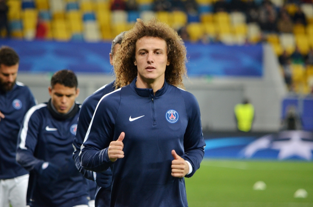 Sensacyjny transfer stał się faktem! David Luiz wraca do Chelsea!