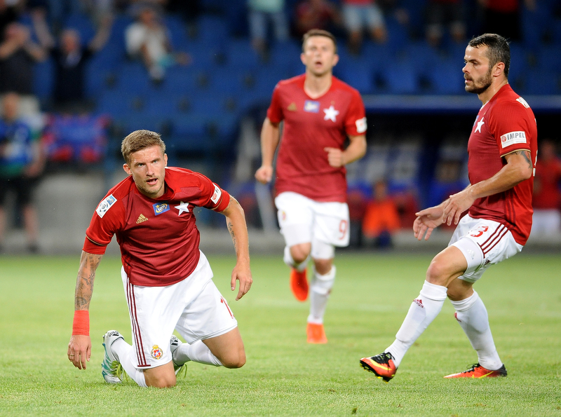 Obrońca Wisły: Jeśli ciężko pracujesz na treningu, to w meczu masz łatwiej