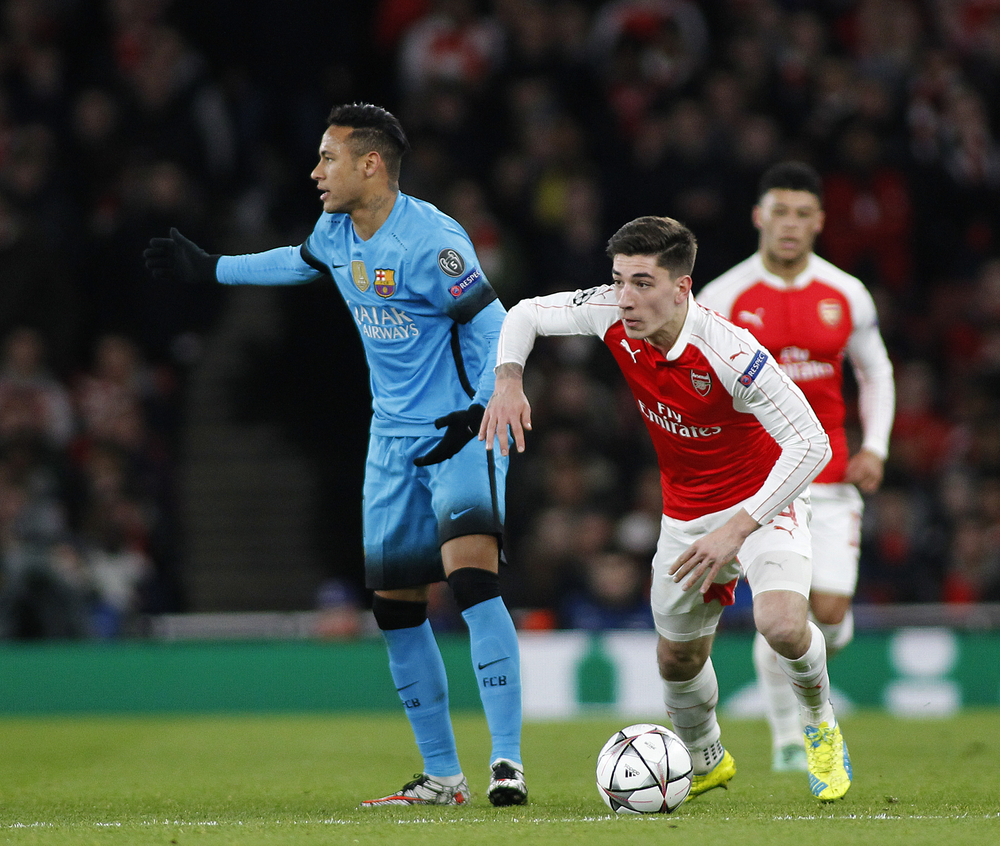 Obrońca Arsenalu wróci do Barcelony?