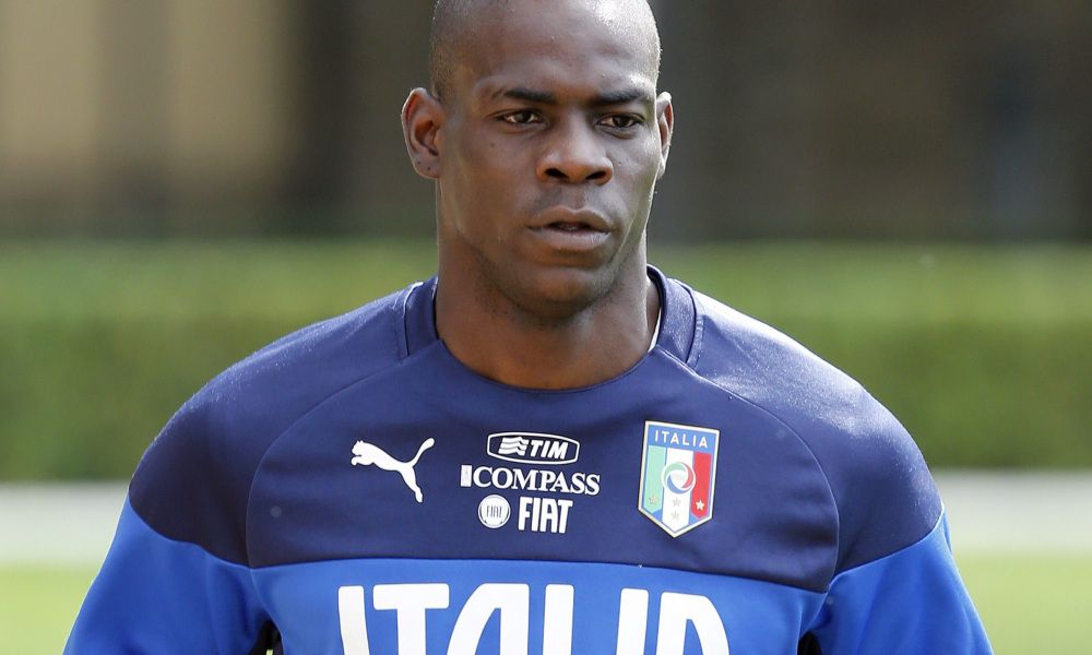 "Balotelli nie ma mózgu. Raz rzucił talerzem makaronu w twarz Motty"