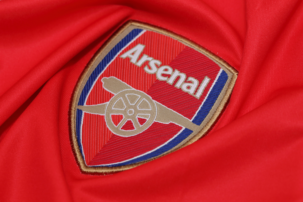 Arsenal włączył się do walki o Guedesa