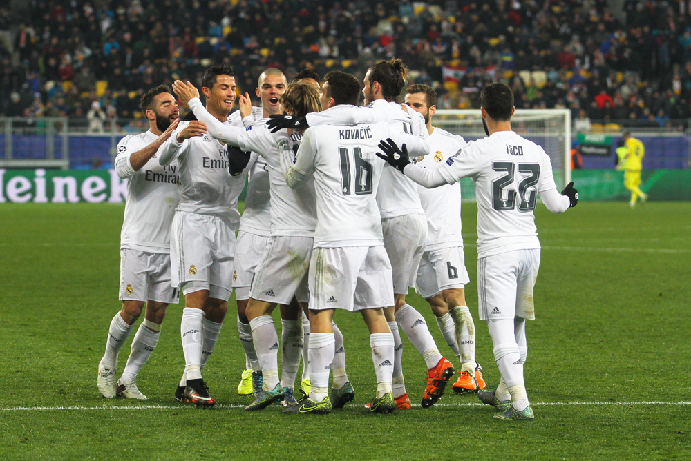 Real rozbił Legię - 5 goli "Królewskich" na Santiago Bernabeu i honorowe trafienie Radovicia